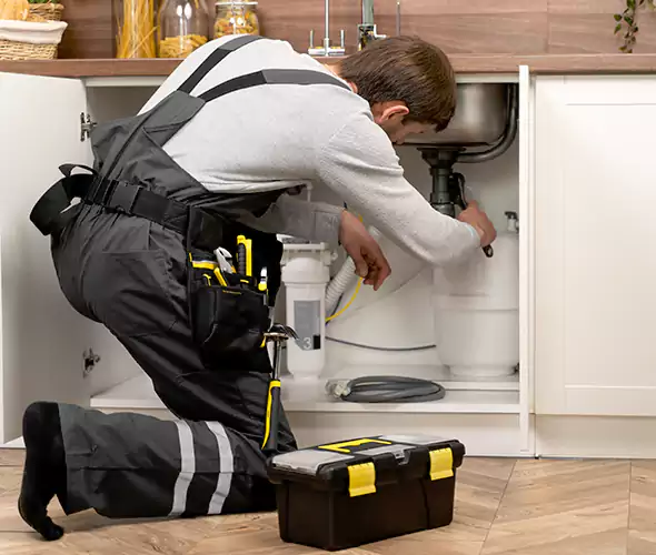 Certified Plumbers for Insinkerator Installation in Brentwood